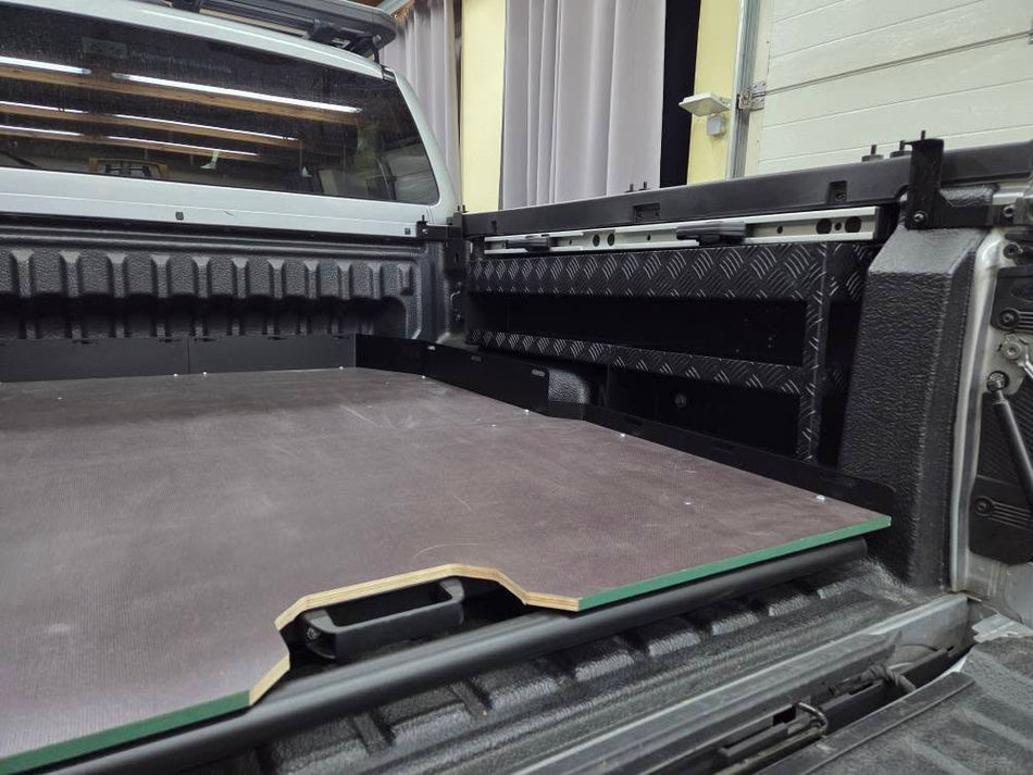 Stranski aluminijasti kovček s policami( levi ali desni), SsangYong Musso Grand, Double Cab