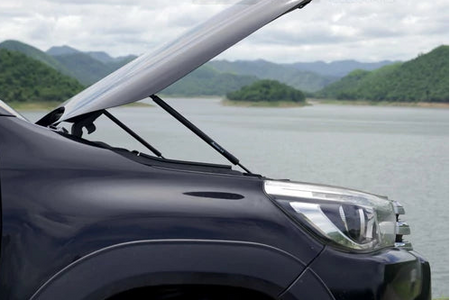 Amortizerja za lahkotno odpiranje haube