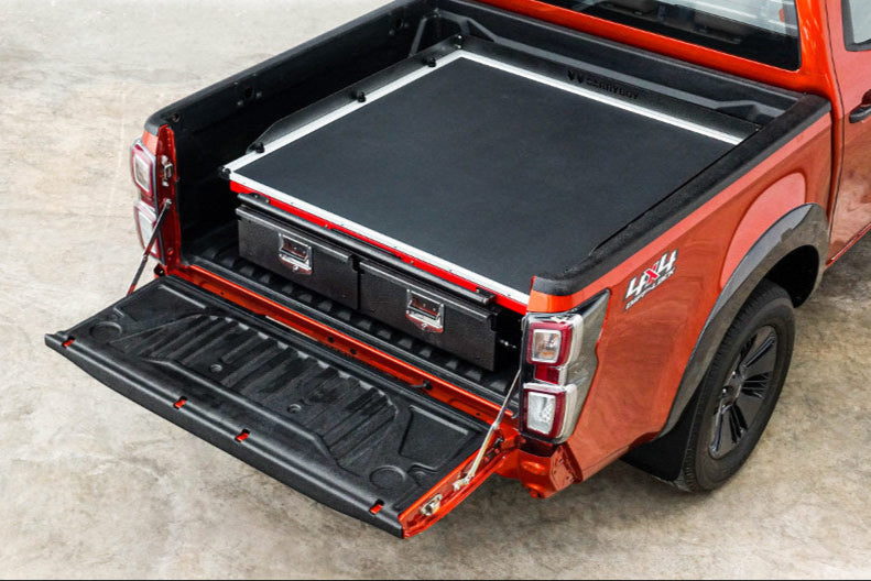 Sistem izvlečnih predalov z izvlekom kesona za različna pick-up vozila