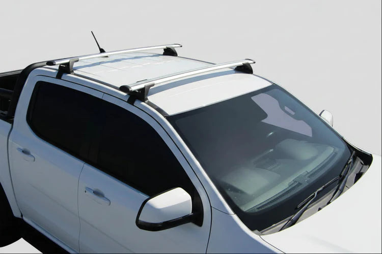 Prečni nosilci Yakima Aero ThruBar za strehe brez vzdolžnih nosilcev (pritrditev na robove strehe pod vrati), Ford Ranger 2012-2022, 2023+, Raptor 2019-2022, 2023+