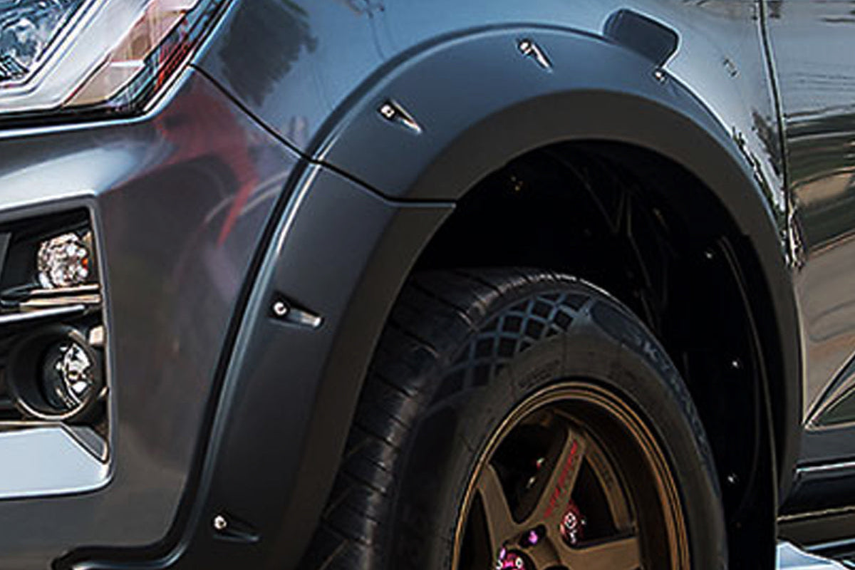 Obrobe blatnikov Isuzu d-max