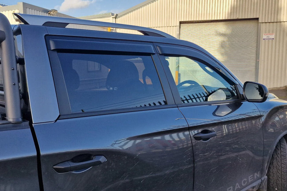 Veterni deflektorji za KGM SsangYong Musso Grand