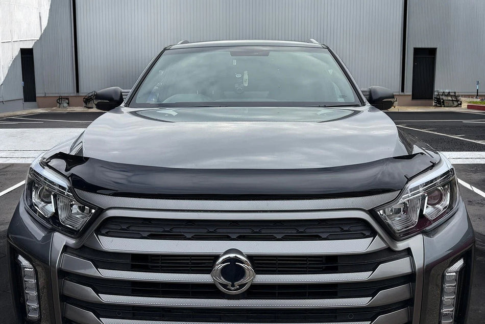 Ščitnik pokrova motorja, KGM Ssangyong Musso Grand